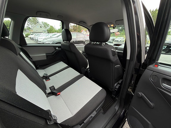 Opel Meriva 21 of 30