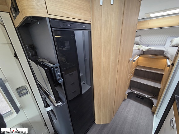 Adria MATRIX PLUS 670 SL 17 of 30