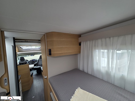 Adria MATRIX PLUS 670 SL 24 of 30