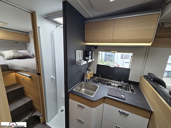 Adria MATRIX PLUS 670 SL 14 of 30
