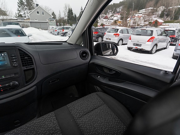 Mercedes-Benz Vito 114 28 of 30
