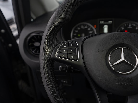 Mercedes-Benz Vito 114 30 of 30
