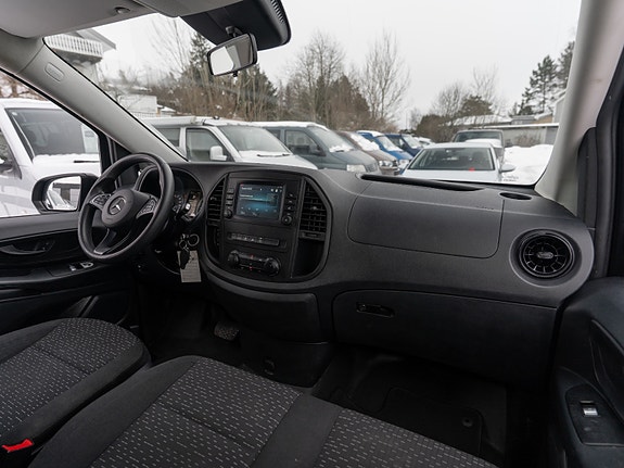 Mercedes-Benz Vito 114 21 of 30
