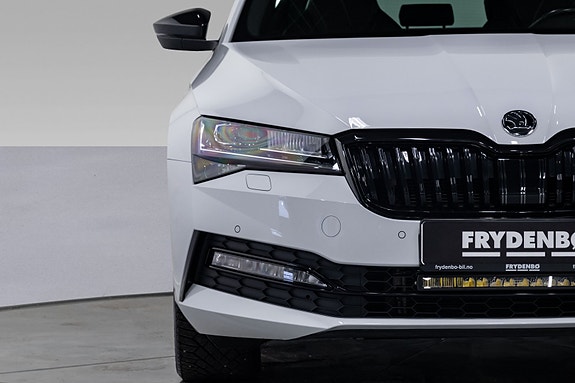 Skoda Superb 3 of 5