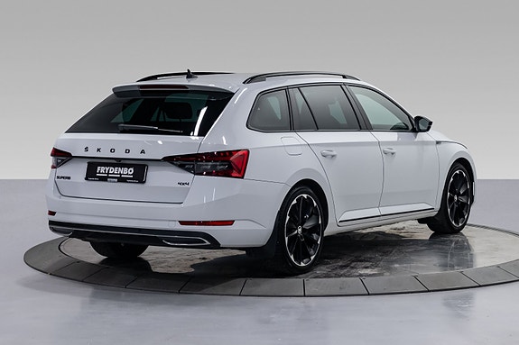 Skoda Superb 5 of 5