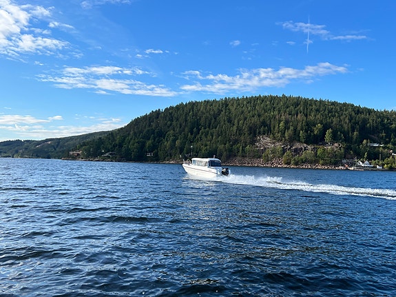OVERTSTÅER TG 7.9 M/Suzuki DF 200 til en svært hyggelig pris! Finans ordnes! 27 of 30