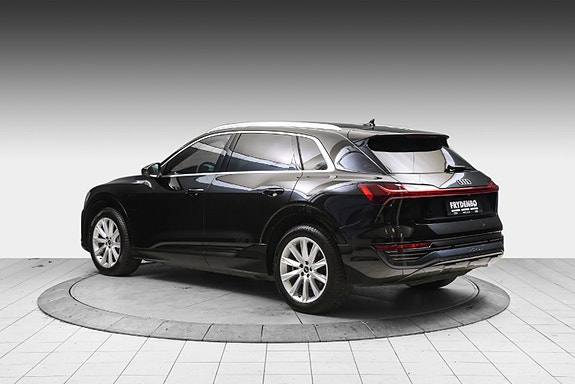 Audi Q8 e-tron 5 of 24