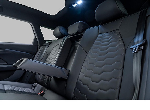 Audi A6 e-tron 29 of 30