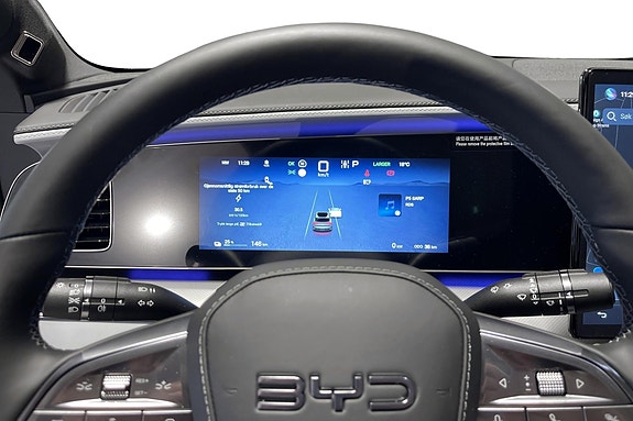 BYD Sealion 7 8 of 30