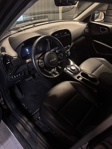 Kia e-Soul 13 of 30