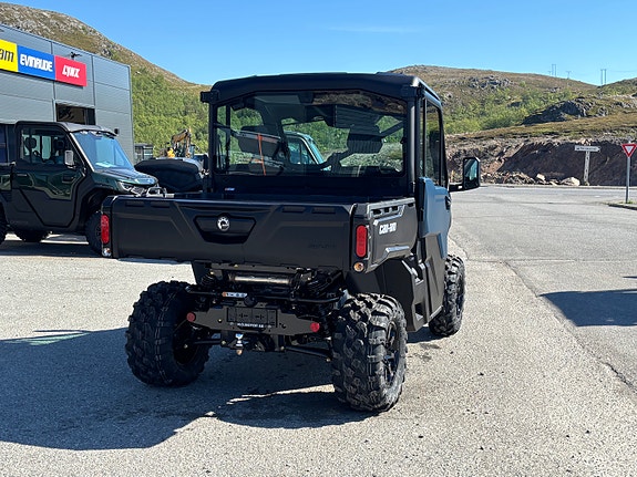 Can-Am Traxter HD9 XU ABS | Premium kabin med varme | Støtfanger 3 of 5
