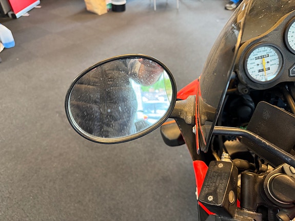 Suzuki GSX R750 1988 GSX-R750 med YOSHIMURA Effekt annlegg 10 of 10
