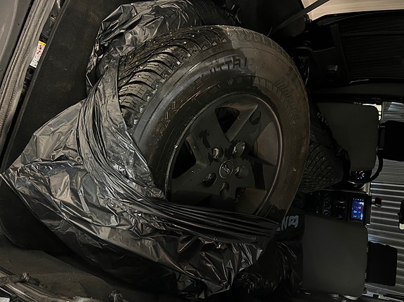 Jeep Wrangler 3 of 5