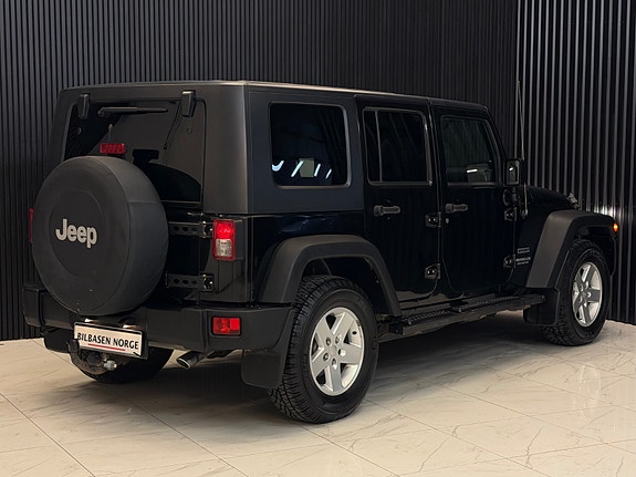 Jeep Wrangler 11 of 30