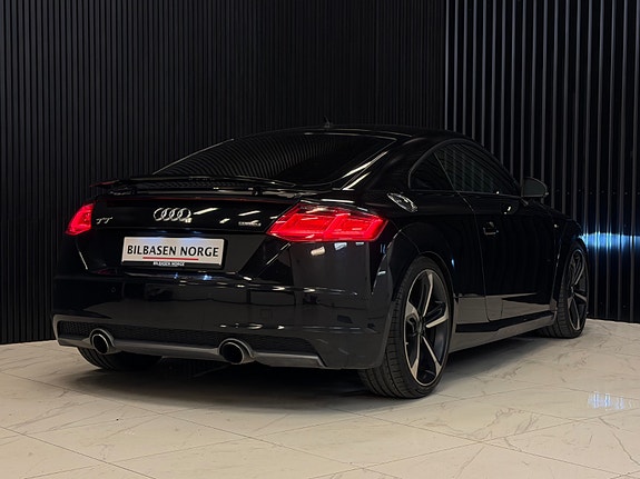 Audi TT 13 of 30