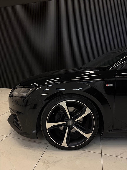 Audi TT 9 of 30