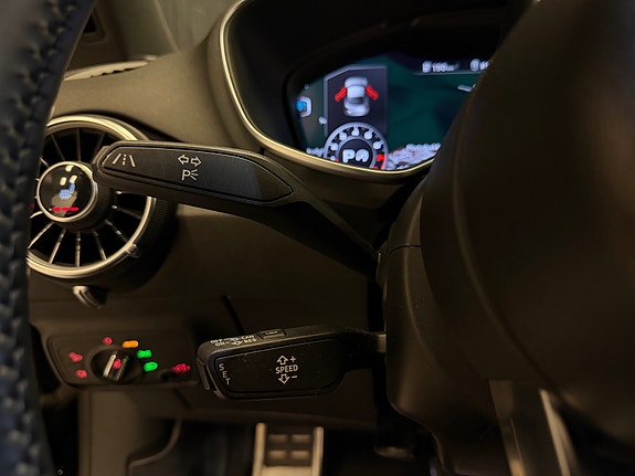 Audi TT 26 of 30