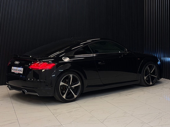 Audi TT 14 of 30