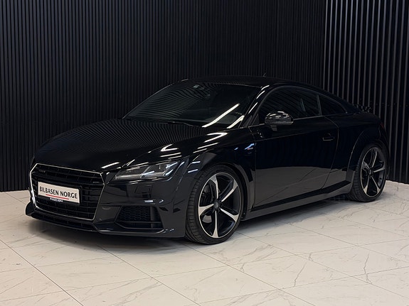 Audi TT 4 of 5
