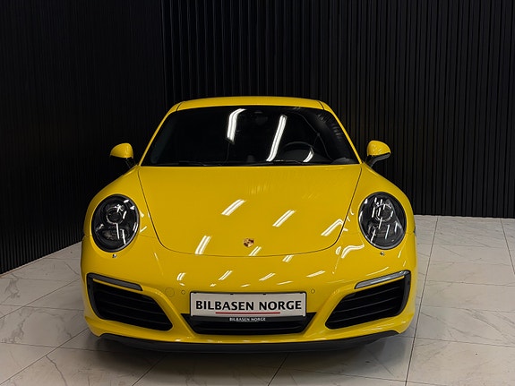 Porsche 911 2 of 5