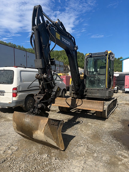 Volvo ECR58D 2 of 5