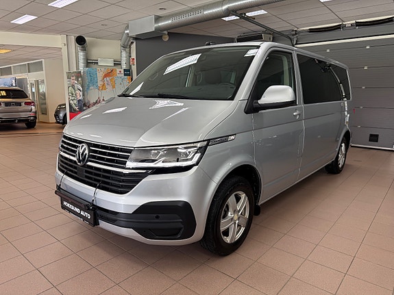 Volkswagen Caravelle 3 of 5