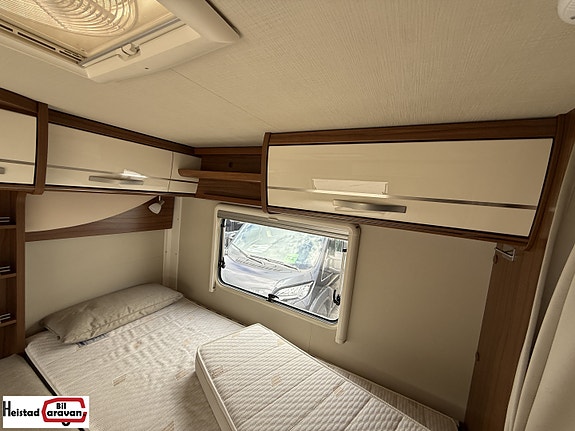Hymer Exsis I 578 Experience | Lithium | Solcelle 12 of 27