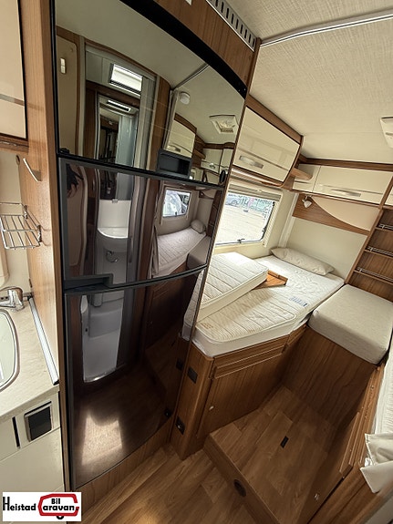 Hymer Exsis I 578 Experience | Lithium | Solcelle 14 of 27