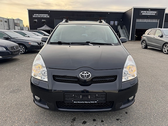 Toyota Corolla Verso 8 of 26