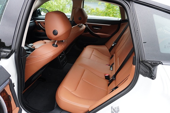 BMW 430i 10 of 30