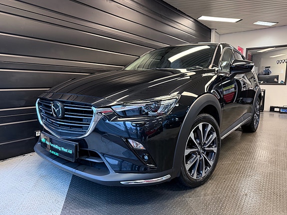 Mazda CX-3 3 of 5