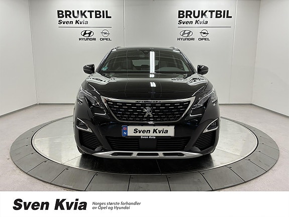 Peugeot 3008 2 of 5