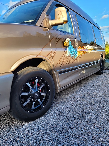 Chevrolet Starcraft 5 of 5