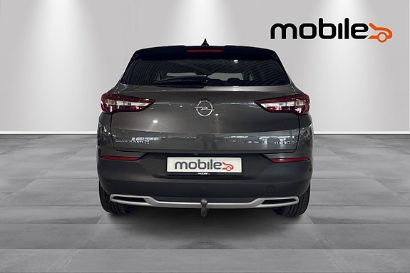 Opel Grandland X 4 of 5