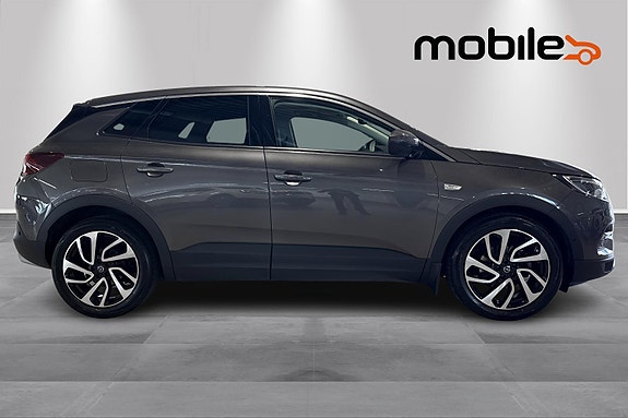 Opel Grandland X 2 of 5