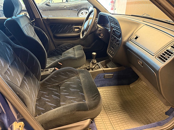 Peugeot 306 23 of 29