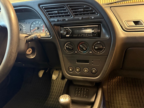 Peugeot 306 19 of 29