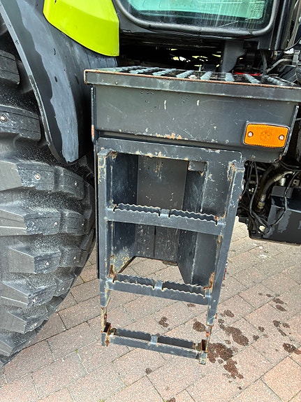 CLAAS Arion 650 CIS med 2 sett hjul 8 of 30