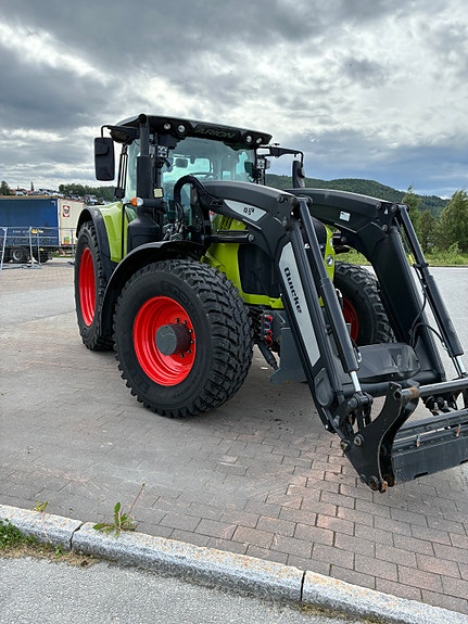 CLAAS Arion 650 CIS med 2 sett hjul 4 of 5