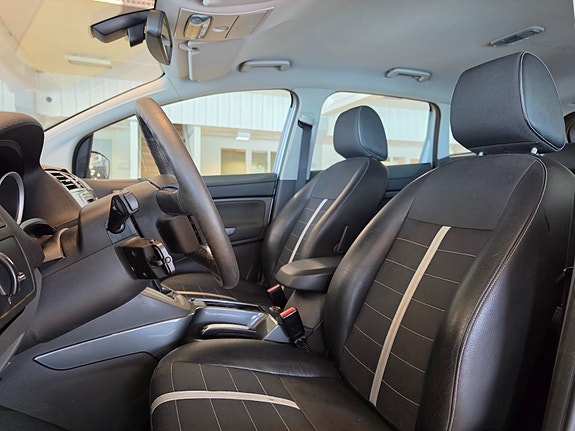 Ford Kuga 11 of 19