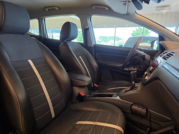Ford Kuga 14 of 19