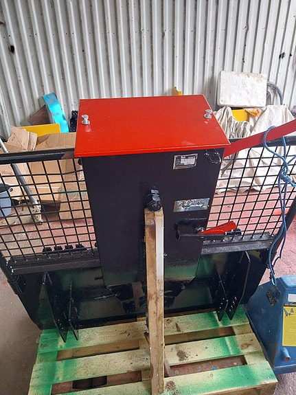 Igland 3601 Vinsj ca 50 m 10mm veier i god stand 2 of 3