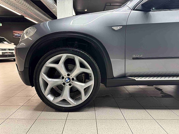 BMW X5 3 of 30