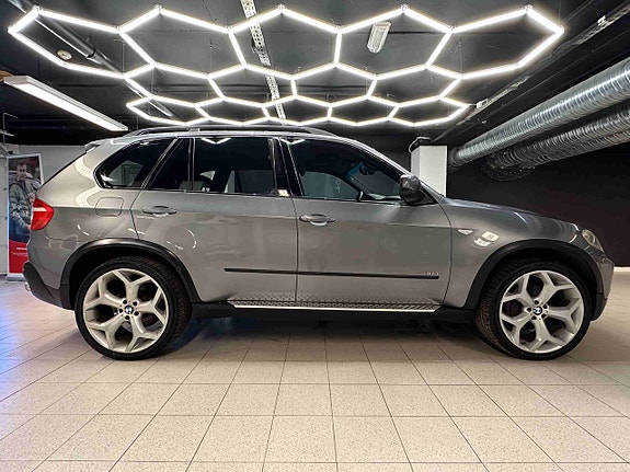 BMW X5 8 of 30