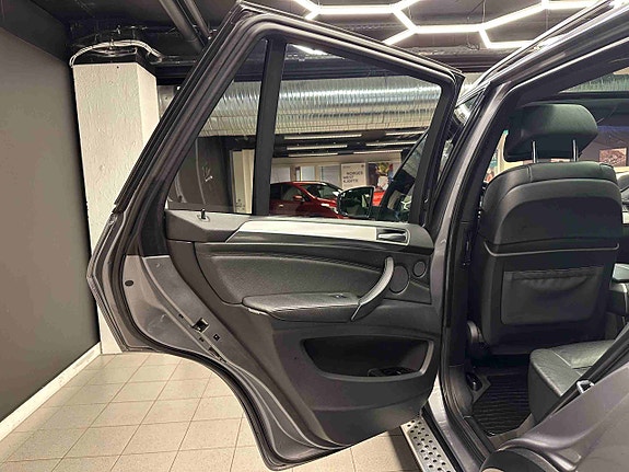 BMW X5 29 of 30