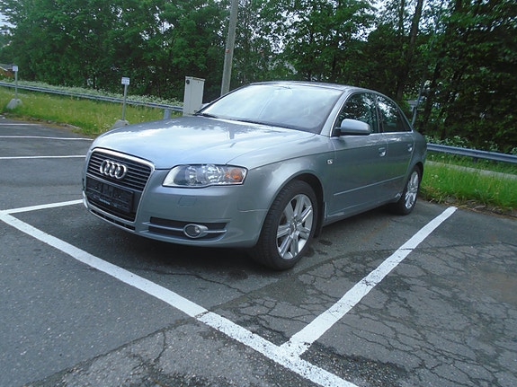 Audi A4 4 of 5
