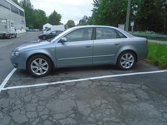 Audi A4 5 of 5
