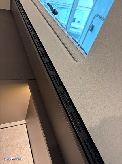 Bürstner Signature / SFT 7.5 (drop-down) Alde 30 of 30