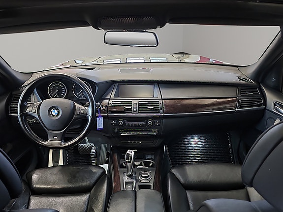 BMW X5 29 of 30
