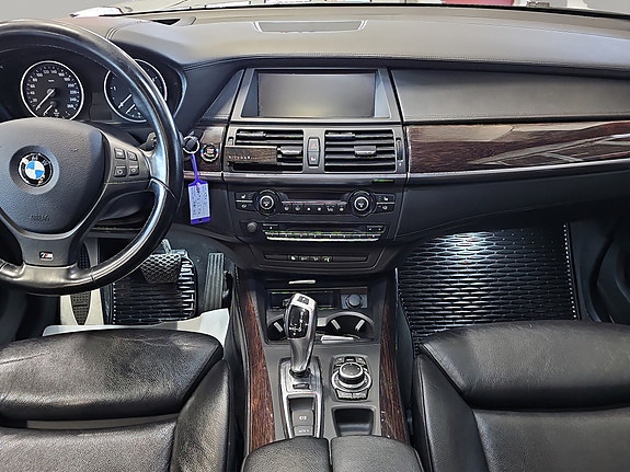 BMW X5 30 of 30